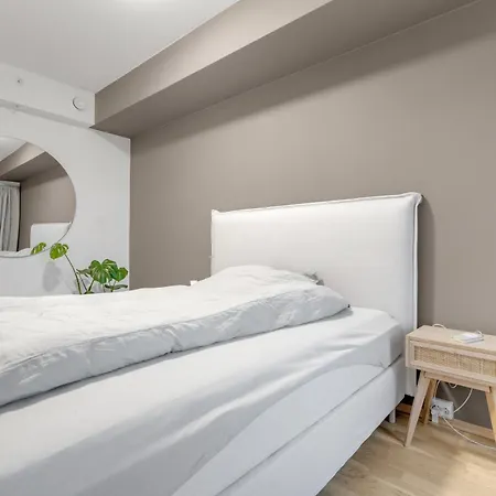 Apartman Moderne Sentral Toppleilighet Med Utsikt Til Fjellheisen Og Tromsdalstind Tromsø